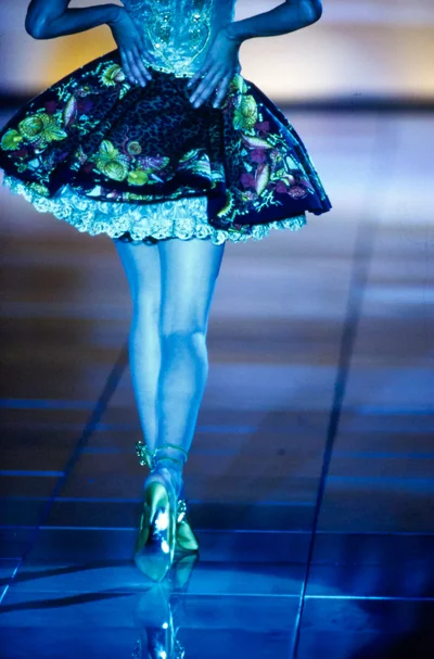 Look 19